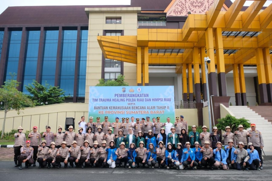 Bantuan Tahap II, Polda Riau Berangkatkan Tim Trauma Healing, Logistik dan Alat Berat ke Agam Sumatera Barat