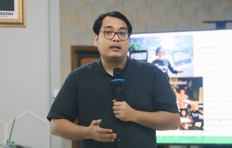 Cahaya di Tengah Kegelapan:Perjuangan untuk Keadilan Ekologis