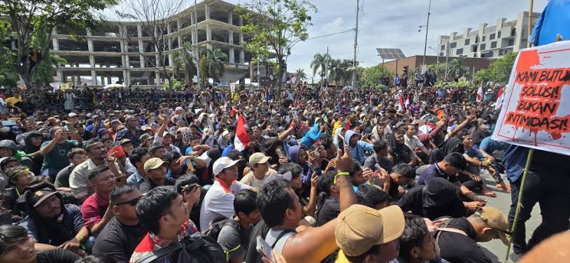 Warga Demo, Tuntut Penyelamatan Taman Nasional Tesso Nilo