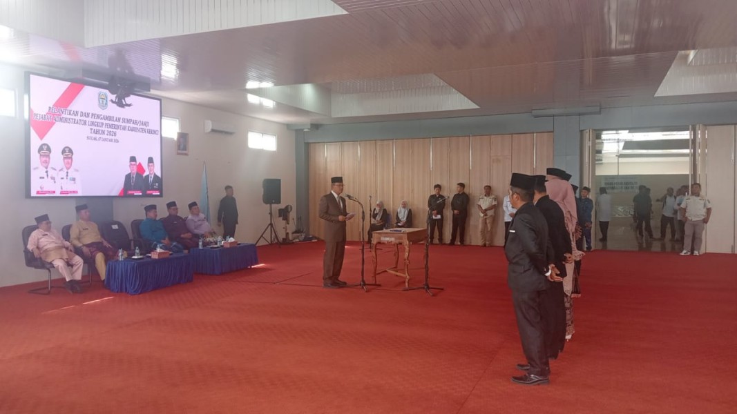 Wabup Murison Lantik 10 Pejabat Eselon III Pemkab Kerinci, Tekankan Profesionalisme dan Pelayanan Publik
