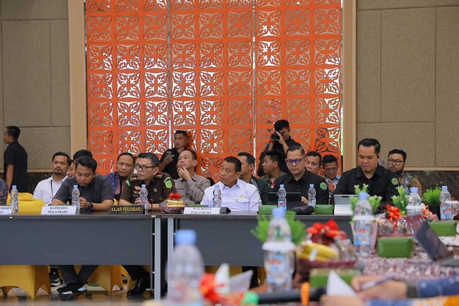 Wawako Pekanbaru Pastikan Pembangunan Tol Trans Sumatera Hampir Rampung Tanpa Kendala