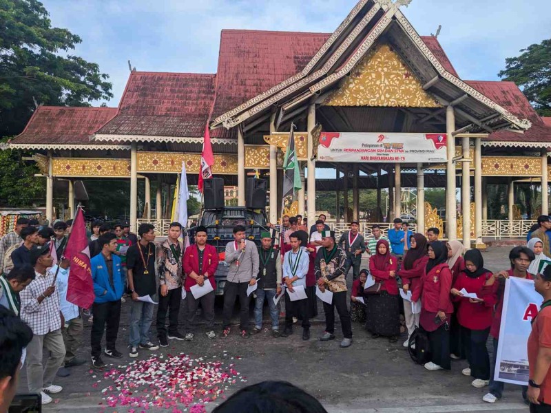 Unjuk Rasa Cipayung Plus Riau Singgung Reformasi Polri dan Defisit APBD 2024