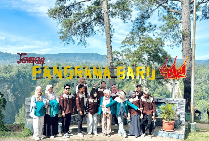 Studi Tour sebagai Medium Pembelajaran Kontekstual: Ikhtiar DEMA STAI ARIDHO Menyapa Sumatra Barat