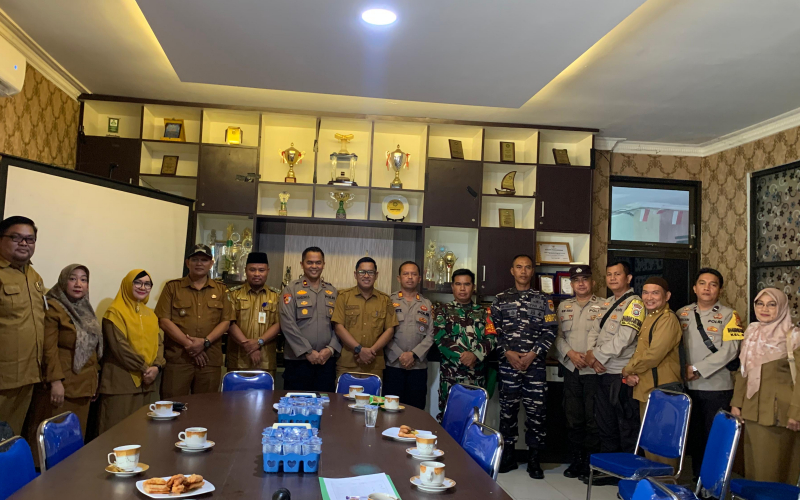 Sinergi TNI-Polri dan Pemerintah Kecamatan, Sat Kamling Dumai Barat Diaktifkan Kembali