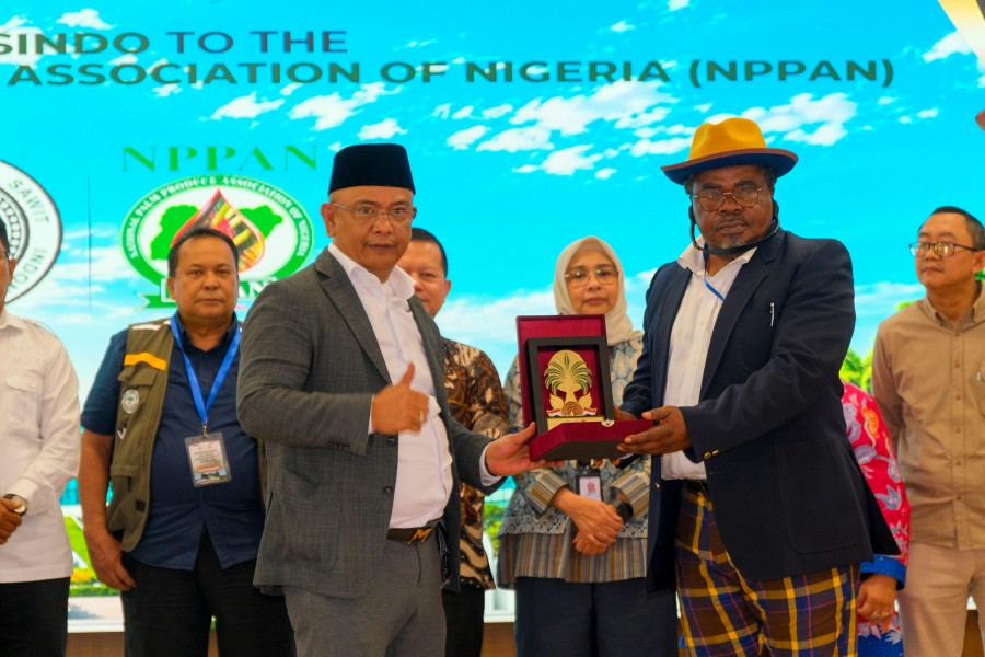 Indonesia Pimpin Petani Sawit Dunia! Dr Gulat Manurung Terpilih sebagai President WCOPS