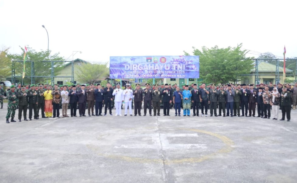 Bupati Bengkalis Hadiri HUT ke-80 TNI, Apresiasi Loyalitas dan Dedikasi untuk Negeri