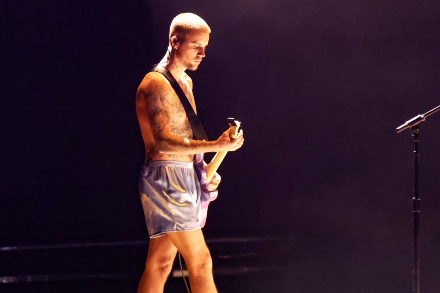 Justin Bieber Tampil Mengejutkan di Grammy 2026 Setelah Empat Tahun Vakum
