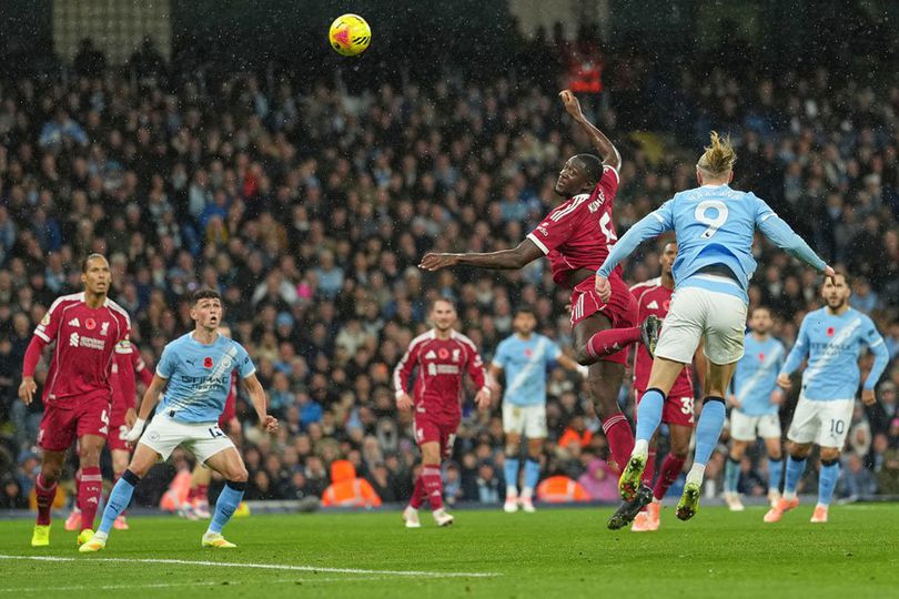 Manchester City 3–0 Liverpool: Gol Van Dijk Dianulir, The Citizens Perkasa di Etihad