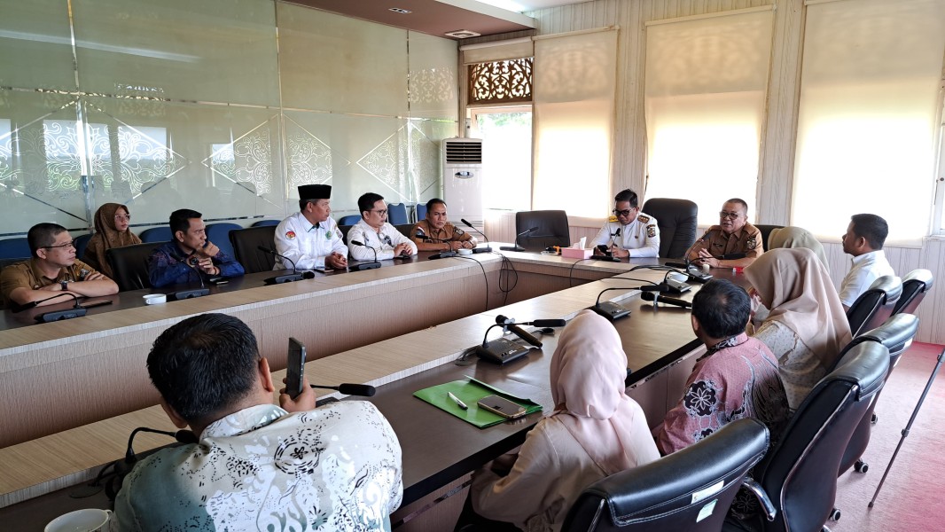 Bupati Pelalawan Terima Kunjungan Silaturahmi Institut Keislaman Tuah Negeri