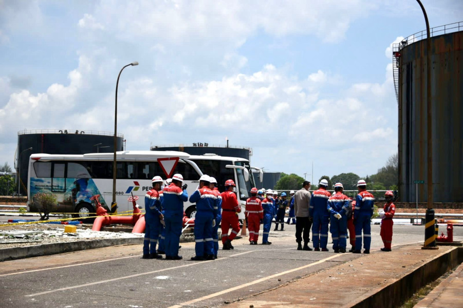 Tim Labfor Polda Riau Selidiki Penyebab Kebakaran Kilang Pertamina RU II Dumai