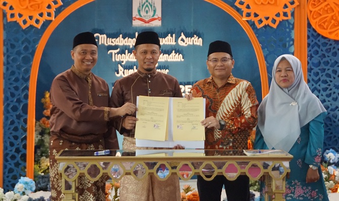 Kerja Nyata Dalam Majukan Pendidikan, Rektor Unilak Prof Junaidi Puji Walikota Pekanbaru Agung Nugroho