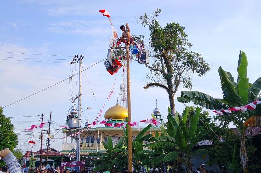 Semarak HUT RI ke-81, Warga RT 01 Bumi Ayu Gelar Beragam Perlombaan, Kekompakan Warga Makin Solid