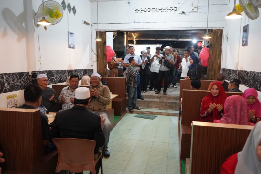 Tembilahan Kini Punya Tempat Nongkrong Baru, Bupati Inhil Resmikan ''Tongkrongan Sahabat''