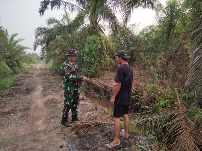 TNI Kodim 0320/Dumai dan Security PHR Patroli Jalur Pipa Minyak, Warga Diimbau Jaga Aset Vital