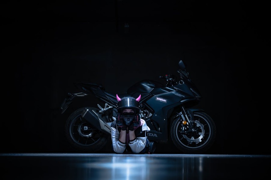6 Penyebab Motor Boros Bensin yang Sering Diabaikan, Bikers Wajib Tahu!