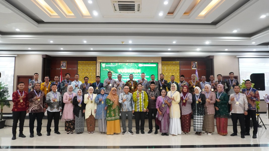 Program Studi Magister Ilmu Pemerintahan UIR Cetak Sejarah Baru, 19 Mahasiswa Kelas Khusus Dumai Lulus Tepat Waktu