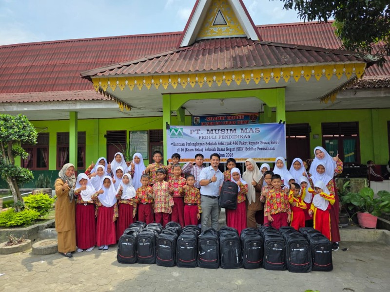 Komitmen Nyata CSR, PT Musim Mas Bantu 480 Siswa SD di Pelalawan Melalui GNOTA