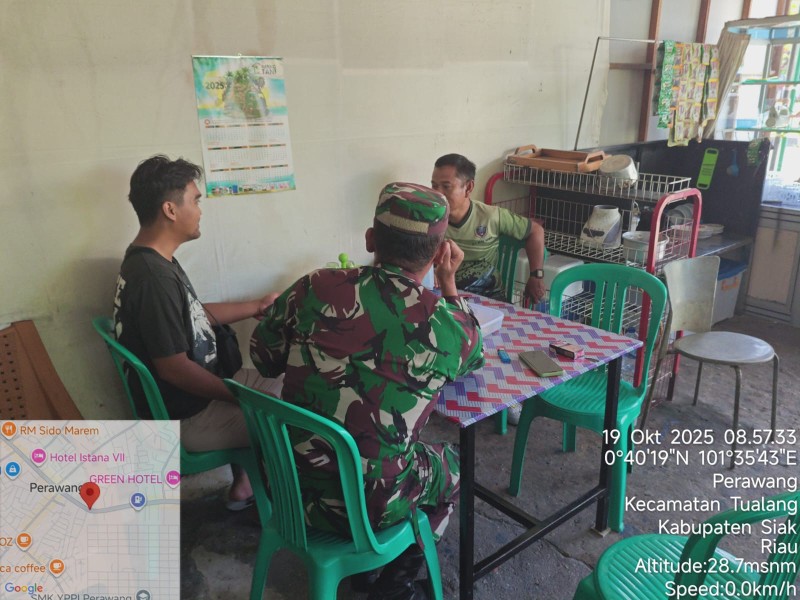 Serka Afrisal Ajak Warga Peduli Kesehatan dan Kebersihan Lingkungan Lewat Komsos di Perawang