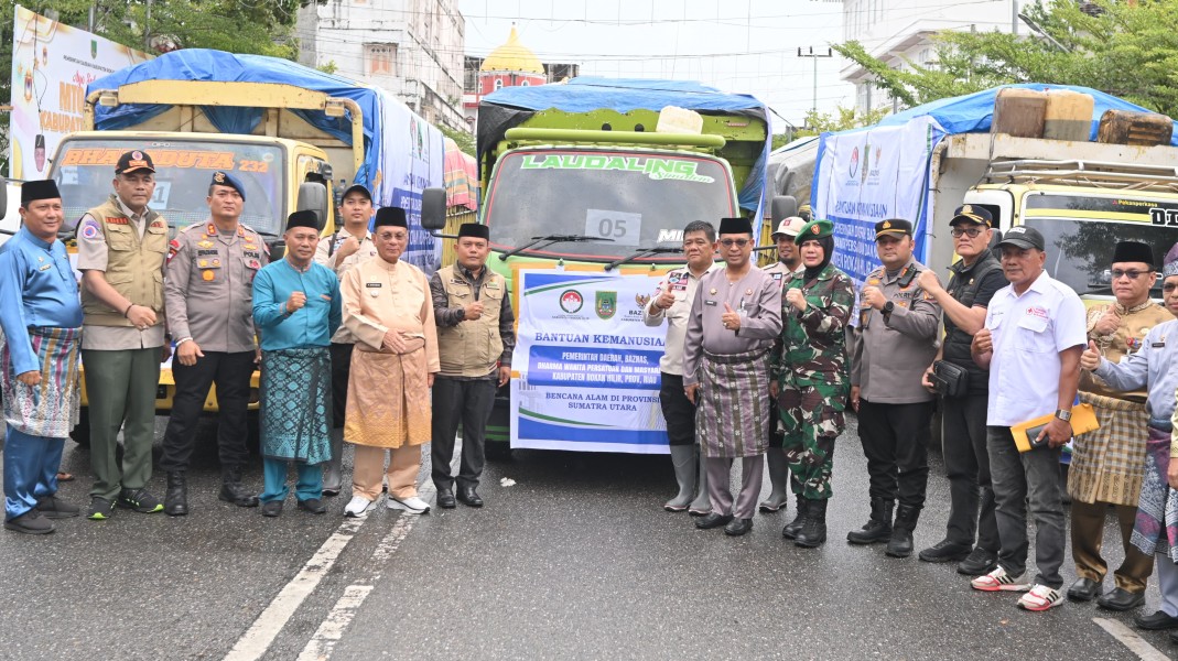 Bupati Rohil Lepas Bantuan Kemanusiaan untuk Korban Bencana di Sumbar, Sumut, dan Aceh
