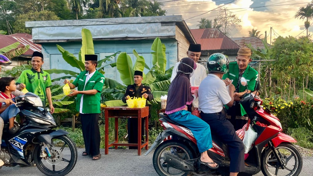 GP Ansor Kepulauan Meranti Gelar Pembagian Takjil dan Buka Bersama