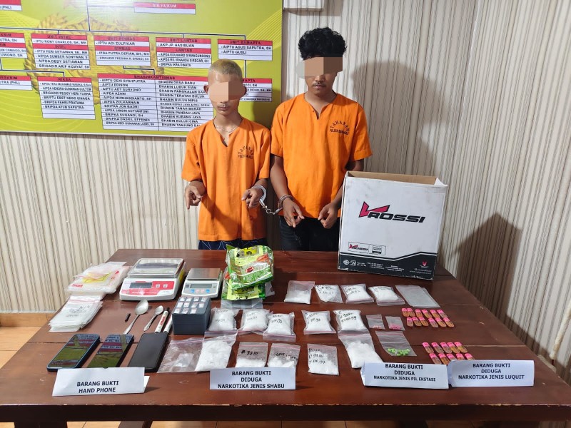 Luar Biasa, Polsek Siak Hulu Tangkap Dua Pelaku Narkoba, Sabu-Sabu, Pil Ekstasi dan Vipe Mengandung Narkotika Ikut Diamankan!