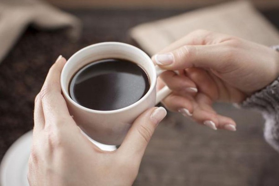 Waspada Interaksi Kafein, Inilah Aturan Minum Kopi Setelah Mengonsumsi Obat