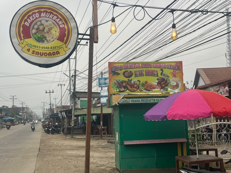 Surga Kuliner di Tembilahan! Bakso Mukbang dan Bebek Goreng Sambal Kak Siska Siap Jadi Pilihan