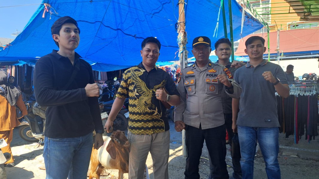 Terima Bantuan Hewan Qurban dari Kapolres Inhil, APPSI Inhil: Ini Adalah Bentuk Komitmen Polri Menjaga Kamtibmas Bersama Pedagang