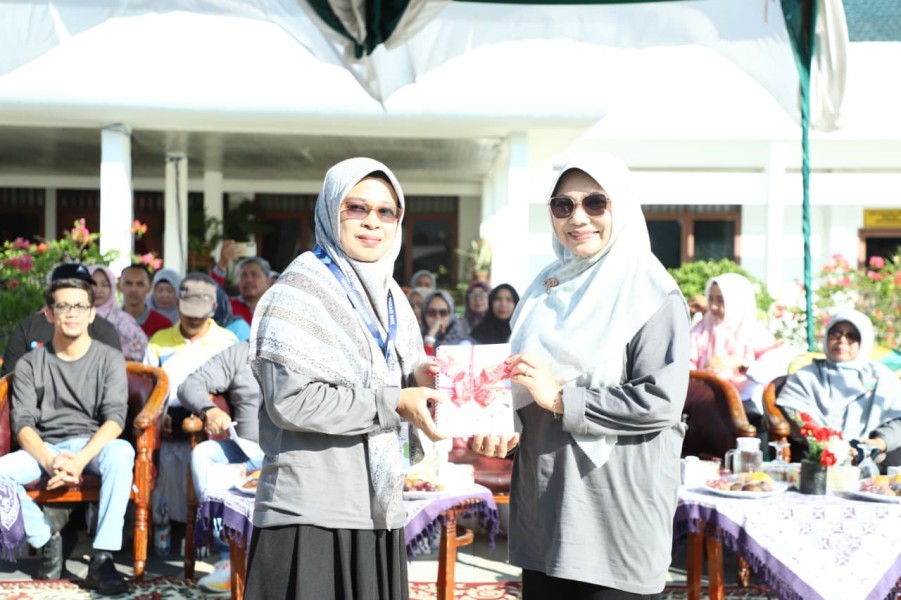 Peringatan Hari Gizi Nasional ke-66, Bupati dan Ketua TP PKK Inhil Tekankan Pentingnya Gizi Seimbang