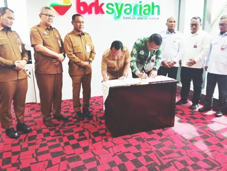 Pemkab Rohil Teken MoU dengan BRK Syariah, ASN Gunakan Layanan Keuangan Syariah