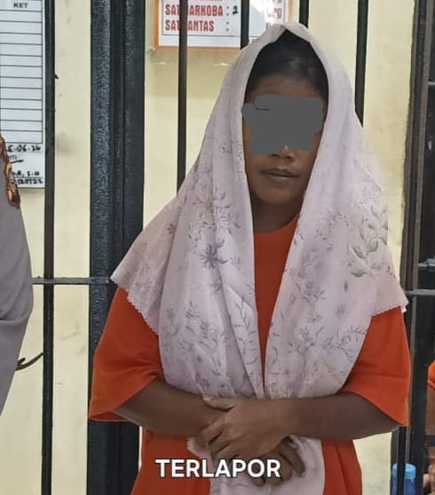 Polres Pelalawan Amankan Ibu Diduga Eksploitasi 3 Anak manusia Silver untuk Mengamen di Lampu Merah Pkl Kerinci