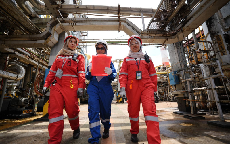 Pertamina Patra Niaga Kilang Dumai Pastikan Perempuan Mampu Ambil Peran Strategis di Seluruh Proses Produksi Kilang