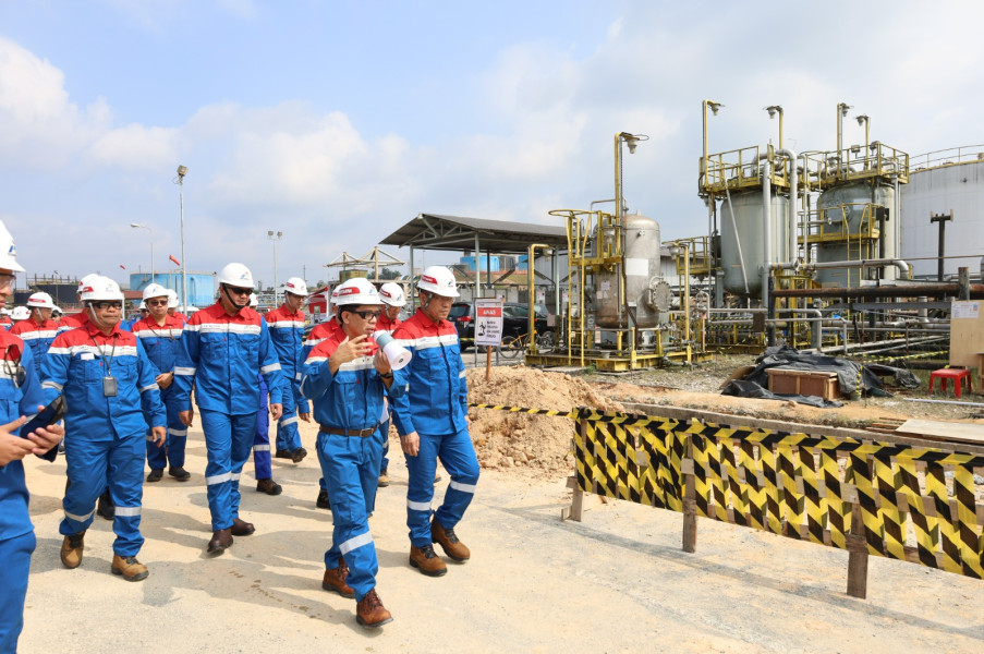 Pastikan Keandalan Operasi, Dirut Pertamina Simon Aloysius Mantiri Kunjungi Zona Rokan