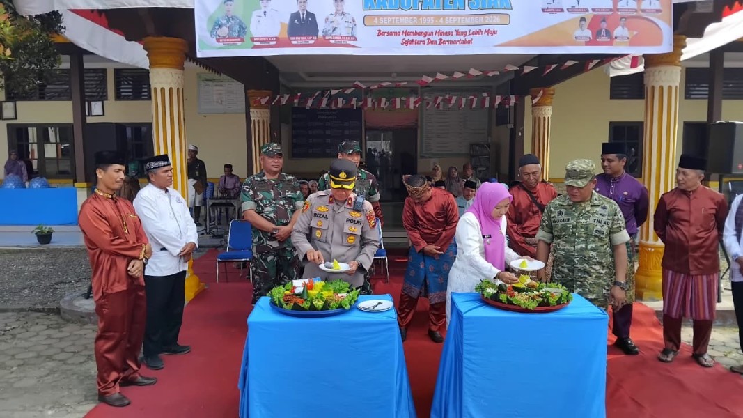 Kapolsek Minas Hadiri Apel HUT ke-31 Kecamatan Minas, Momentum Perkuat Sinergi dan Kebersamaan