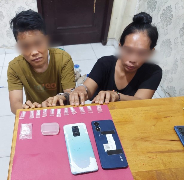 Dua Wanita di Perawang Barat Ditangkap Satresnarkoba Polres Siak, Shabu dan Ekstasi Diamankan