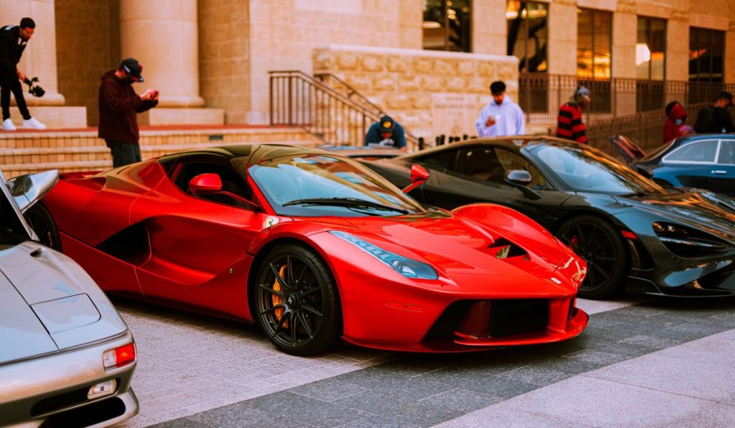 Pajak Penjualan Atas Barang Mewah Adalah: Simak Penjelasan Berikut!