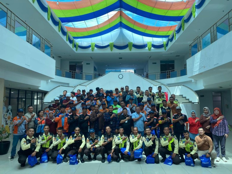 Pelindo Regional 1 dan Pelindo Multi Terminal Dumai Tingkatkan Kesadaran K3 Melalui Sosialisasi Blind Spot