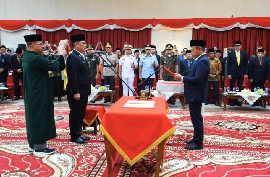Syahrial Abdi Resmi Jabat Sekdaprov Riau, Gubernur Abdul Wahid Ingatkan Tugas Berat