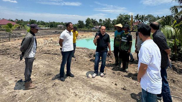 Bangun 'Bank Pohon' di Rumai Pesisir, Kapolda Riau: Prinsipnya, Tanam, Rawat dan Jaga