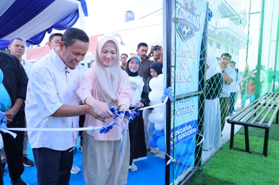 Wali Kota Agung Nugroho Resmikan Lapangan Kencana Minisoccer di Kompleks PSC Pekanbaru