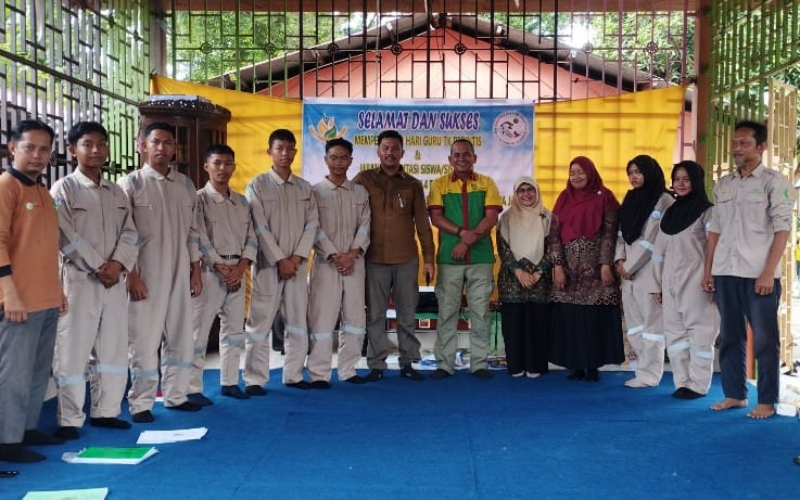 Poktan Mitra Sepakat Dukung Pemagangan Pelajar SMKN 4 Dumai untuk Cetak Petani Muda Unggul