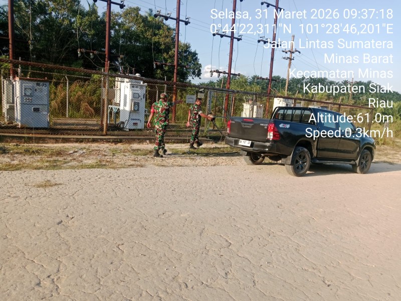 Babinsa Sertu Sugiarto Gelar Patroli Penguatan Binter di Minas Field, Situasi Aman dan Kondusif