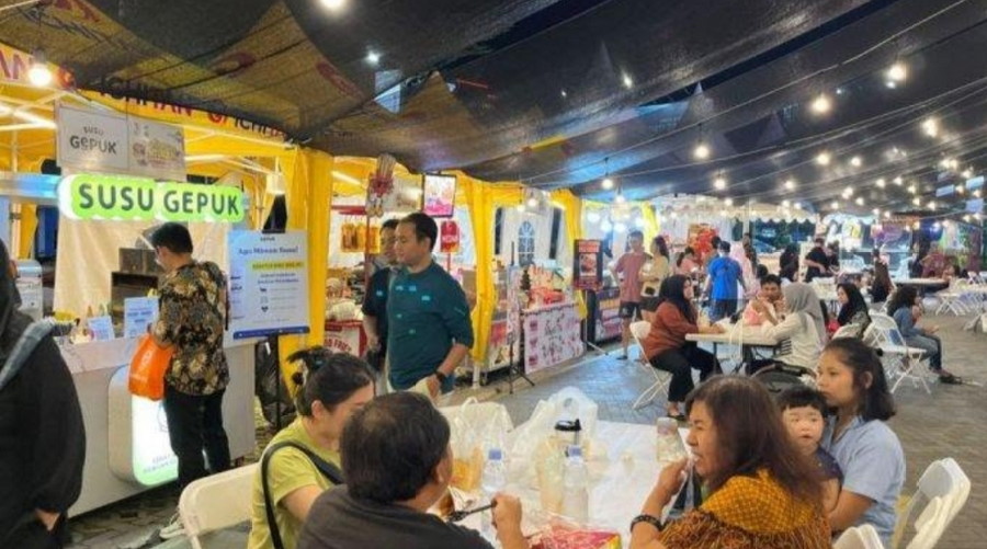 Jajanan Viral dan Khas Jakarta Hadir di Festival Kuliner Living World Pekanbaru