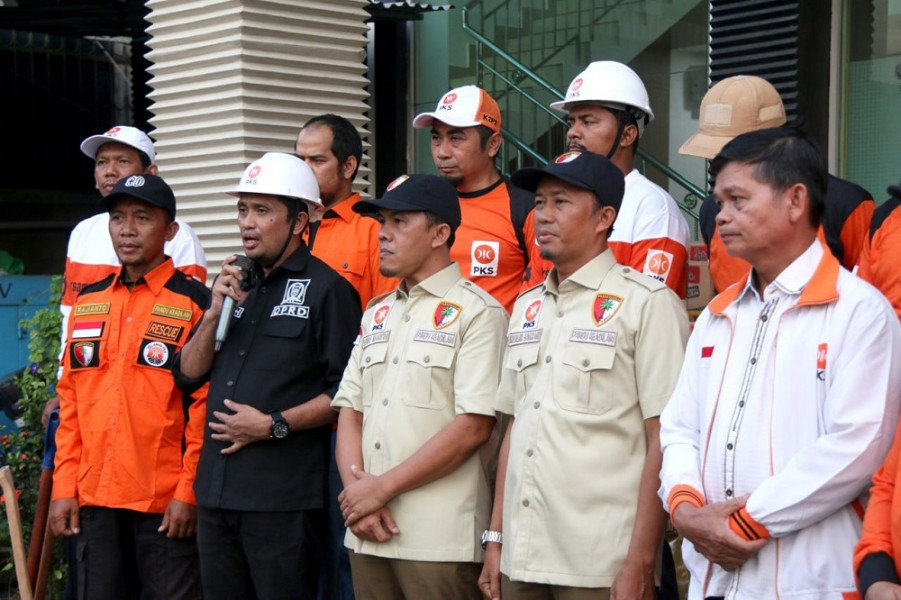Fraksi PKS DPRD Riau Rela Potong Gaji Untuk Bantu Warga Terdampak Bencana Sumatera