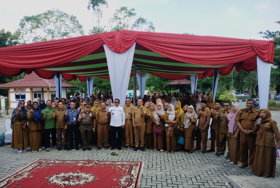 Bupati Zukri Pimpin Launching Percepatan Program Digitalisasi Pembelajaran di Kabupaten Pelalawan
