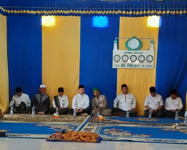 Wabup Husni Tamrin Buka Suluk Thoriqoh Naqsabandiyah 2026 di Pangkalan Kerinci