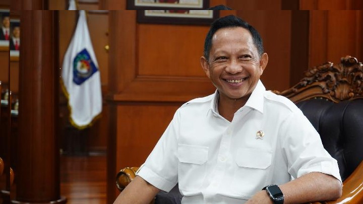 Banjir dan Longsor, Mendagri Instruksikan Percepatan Layanan Adminduk di Aceh, Sumut, dan Sumbar