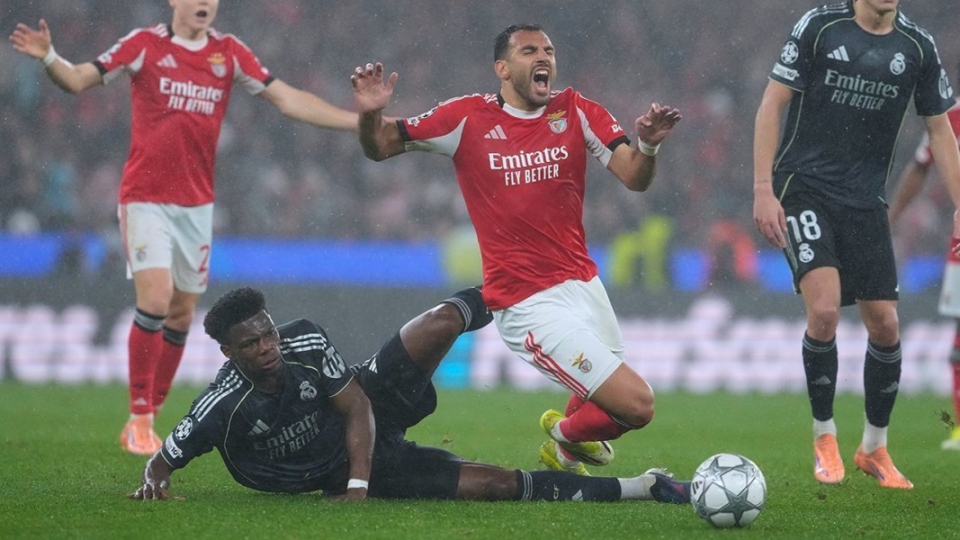 Benfica Hancurkan Madrid 4-2: Kartu Merah dan Gol Kiper di Menit Akhir Jadi Panggung Drama