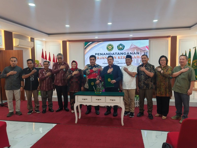FH UNILAK dan Pengadilan Tinggi Riau Teken Kerja Sama, Perkuat Tri Dharma Perguruan Tinggi dan Layanan Hukum Masyarakat