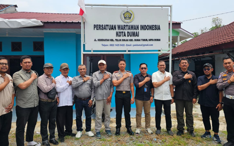 Kapolres Dumai Sambangi Kantor PWI, Bangun Komunikasi dan Kemitraan dengan Pers